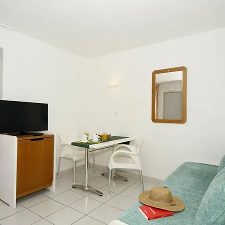 Primavera 2p 2/4p Sea/pool * Agde